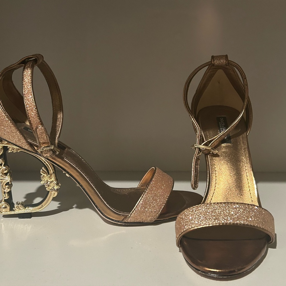 Selling pre owned shoes